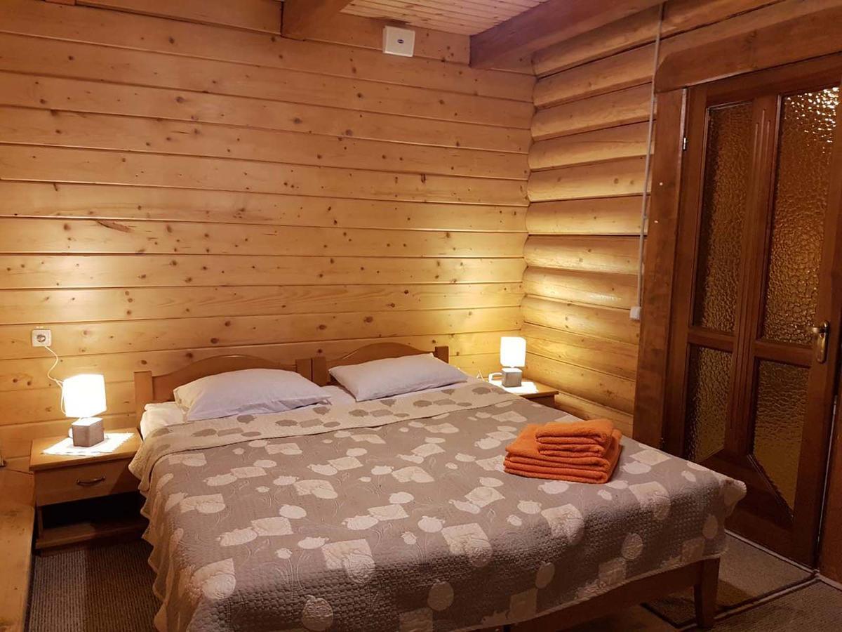 Hotel Tsarynka Eco Complex Slavske Esterno foto